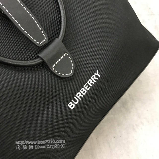 Burberry專櫃新款包包 巴寶莉新款雙肩包 經典pocket口袋包  db1189